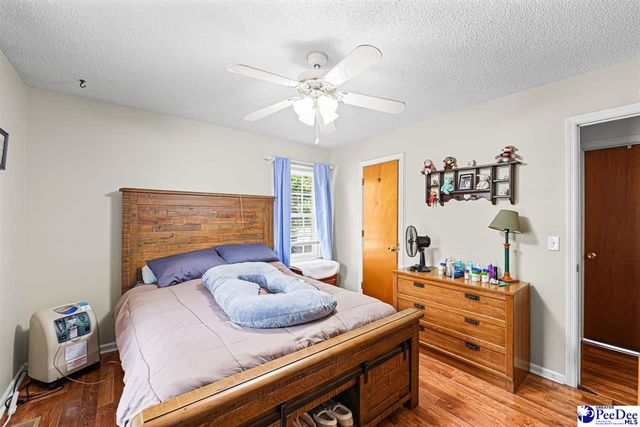 321 W Old Camden Rd, Hartsville, SC 29550