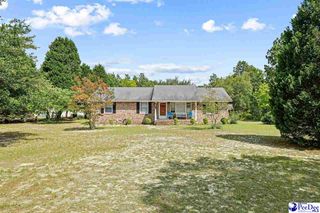 321 W Old Camden Rd, Hartsville, SC 29550