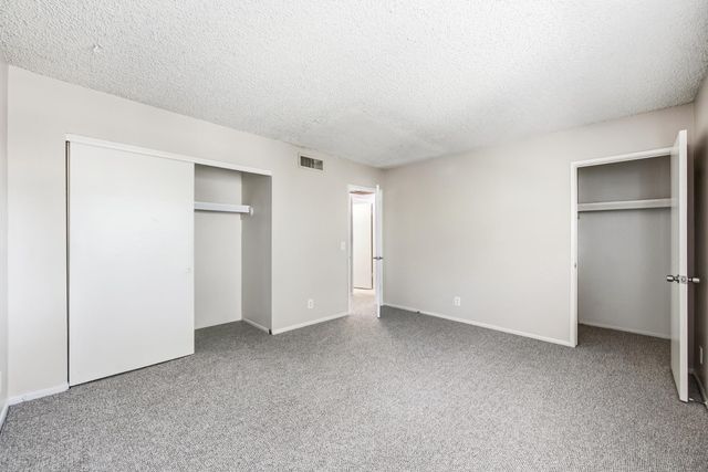 1814 W Village Way, Tempe, AZ 85282