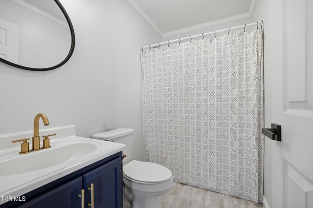200 Crystal Springs Circle, Johnson City, TN 37615