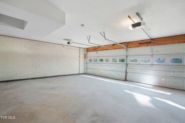 200 Crystal Springs Circle, Johnson City, TN 37615