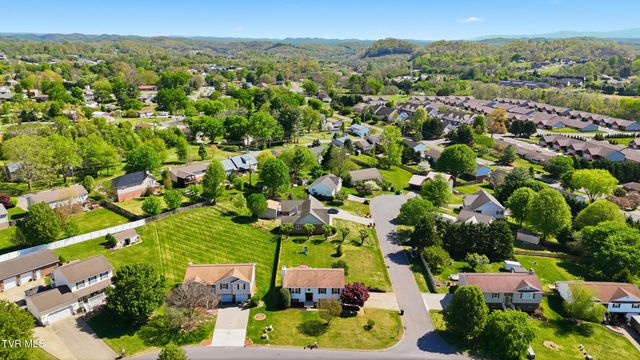 200 Crystal Springs Circle, Johnson City, TN 37615