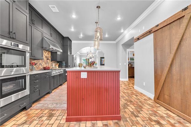 255 Water Avenue, Springdale, AR 72762