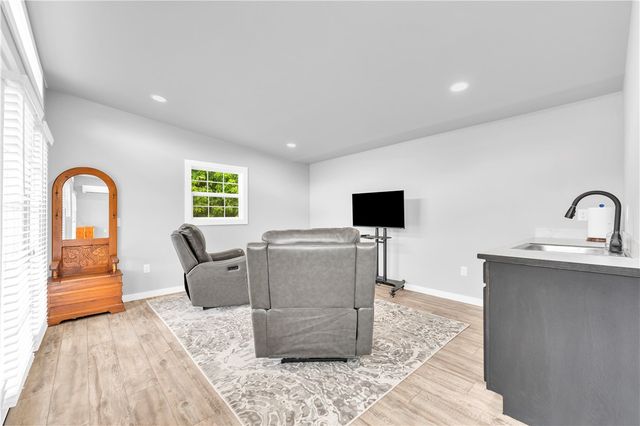 255 Water Avenue, Springdale, AR 72762