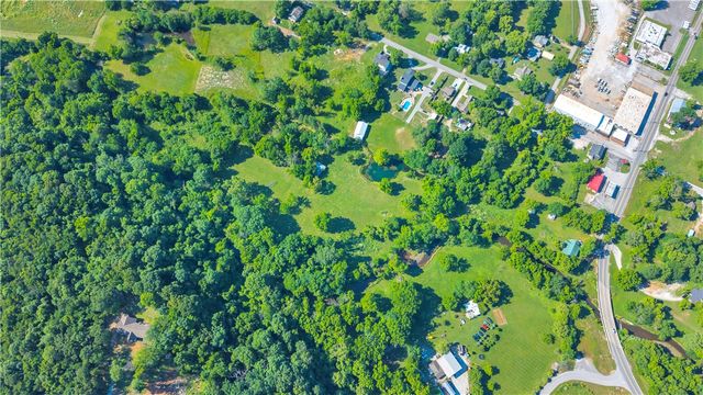 255 Water Avenue, Springdale, AR 72762