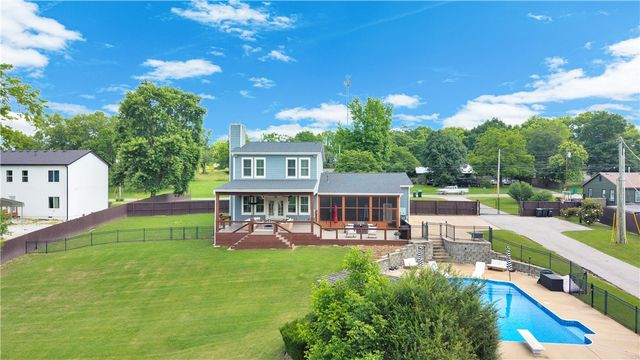 255 Water Avenue, Springdale, AR 72762
