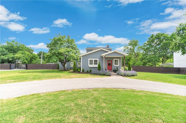 255 Water Avenue, Springdale, AR 72762