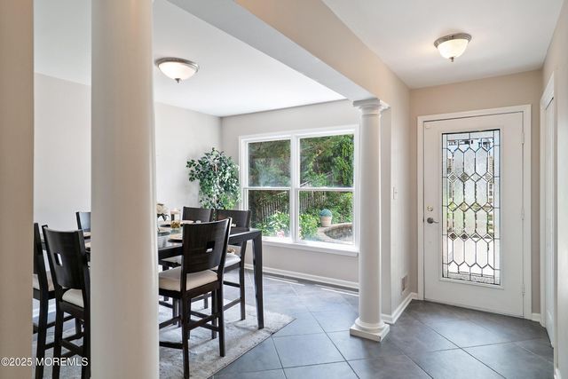 1427 Summit Avenue, Toms River, NJ 08753