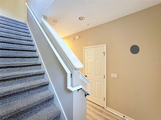 563 PINEBRANCH CIRCLE, Winter Springs, FL 32708