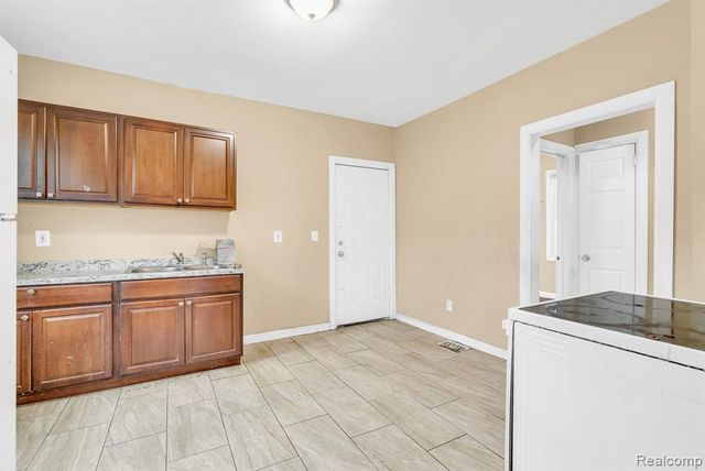 4711 35th Street, Detroit, MI 48210