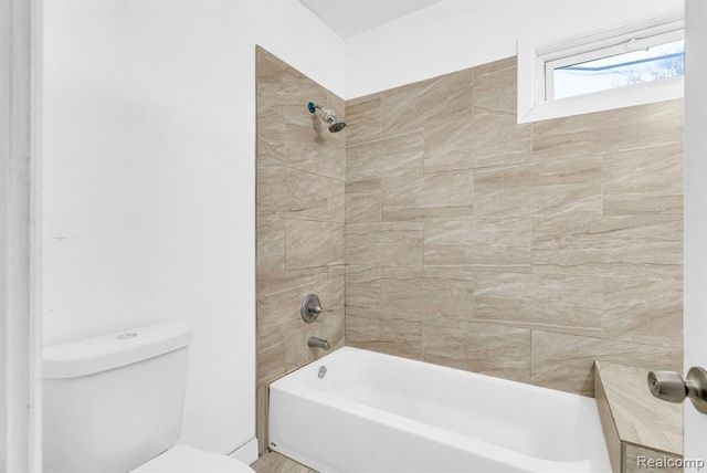 4711 35th Street, Detroit, MI 48210