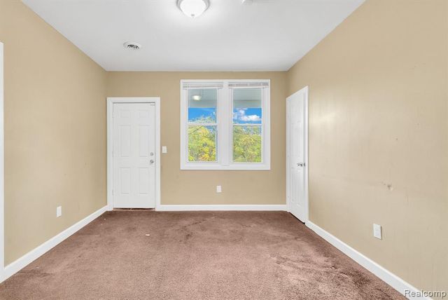 4711 35th Street, Detroit, MI 48210