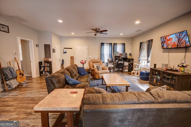 1901 Hull Avenue SW, Rome, GA 30161