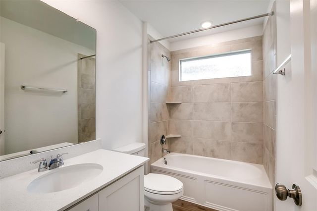 1740 Catahoula DR, Leander, TX 78641