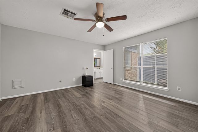 25815 Pepper Ridge Lane, Spring, TX 77373