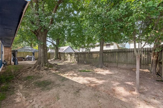 25815 Pepper Ridge Lane, Spring, TX 77373