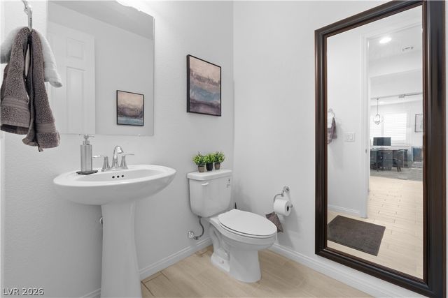 2 Free Drop Court, Las Vegas, NV 89148