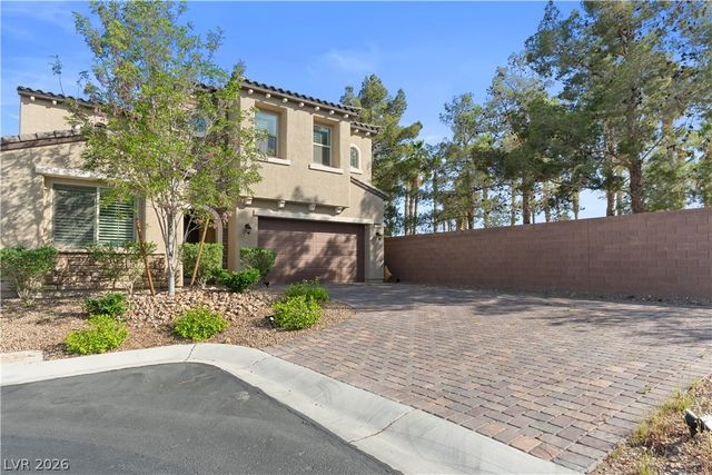 2 Free Drop Court, Las Vegas, NV 89148