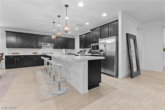 2 Free Drop Court, Las Vegas, NV 89148