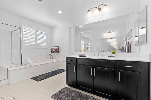 2 Free Drop Court, Las Vegas, NV 89148