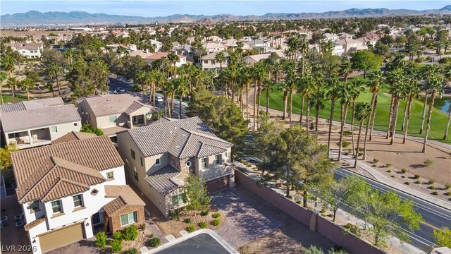 2 Free Drop Court, Las Vegas, NV 89148