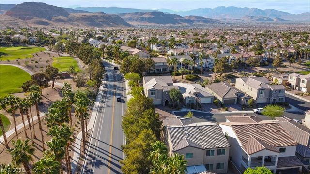 2 Free Drop Court, Las Vegas, NV 89148