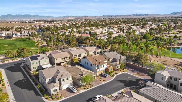 2 Free Drop Court, Las Vegas, NV 89148