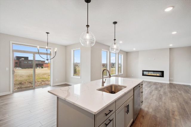 17994 Hidden Creek Trail, Lakeville, MN 55044