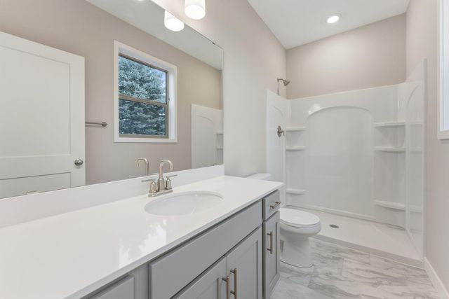 17994 Hidden Creek Trail, Lakeville, MN 55044