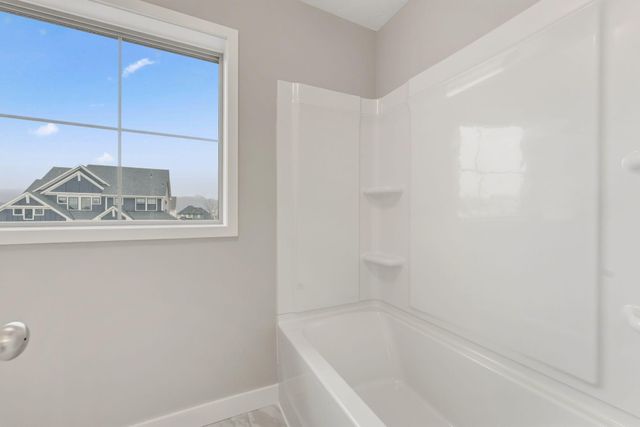 17994 Hidden Creek Trail, Lakeville, MN 55044
