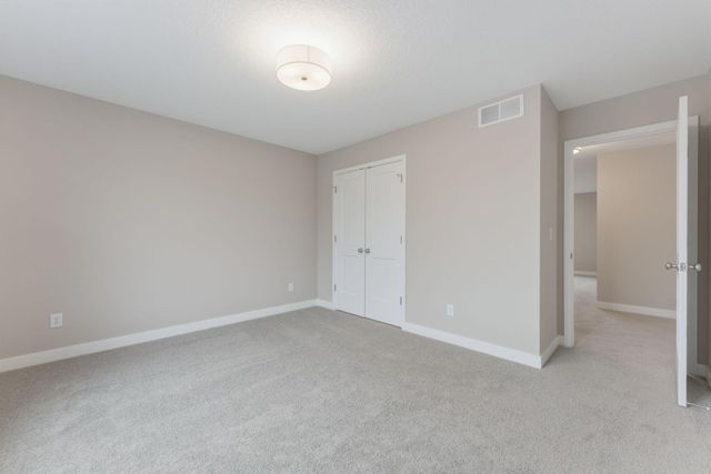 17994 Hidden Creek Trail, Lakeville, MN 55044
