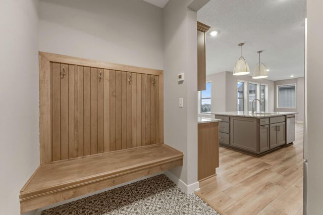 17994 Hidden Creek Trail, Lakeville, MN 55044