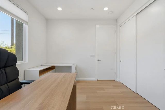 13107 W Lumina Way, Valley Glen, CA 91401