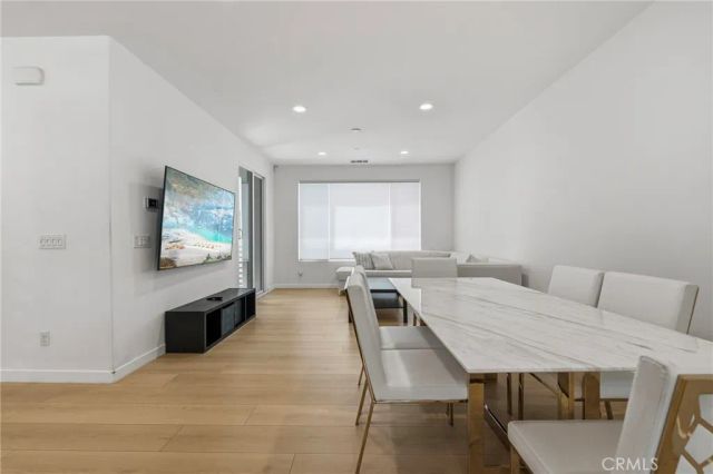 13107 W Lumina Way, Valley Glen, CA 91401