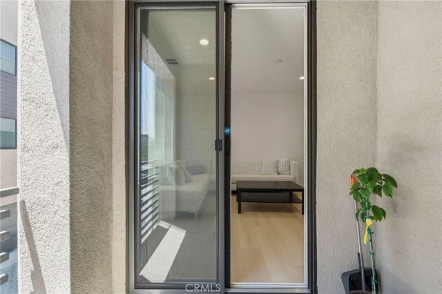 13107 W Lumina Way, Valley Glen, CA 91401