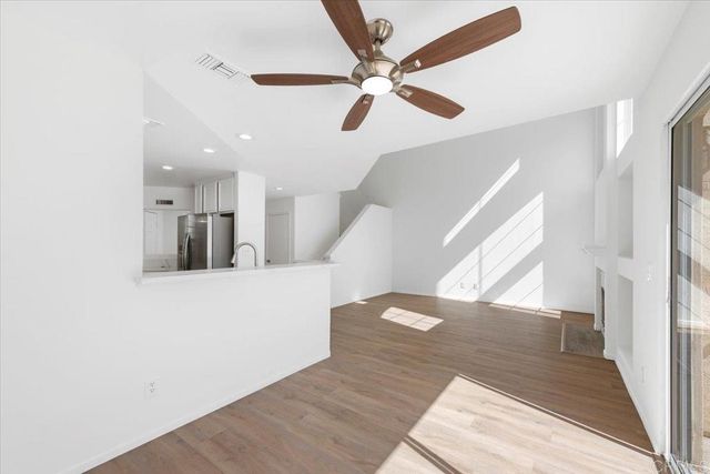 1275 Natoma Way B, Oceanside, CA 92057