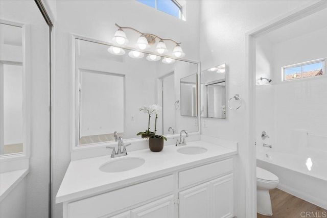 1275 Natoma Way B, Oceanside, CA 92057