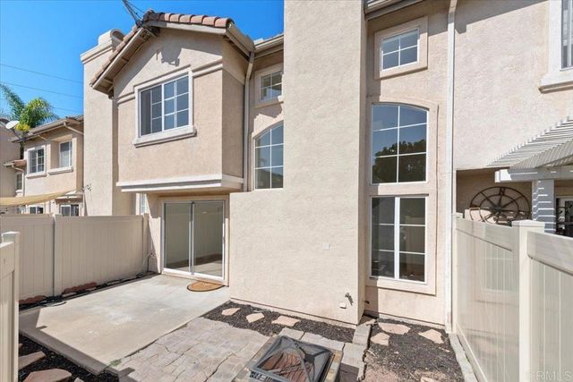 1275 Natoma Way B, Oceanside, CA 92057