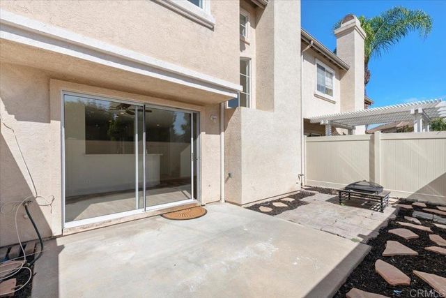 1275 Natoma Way B, Oceanside, CA 92057