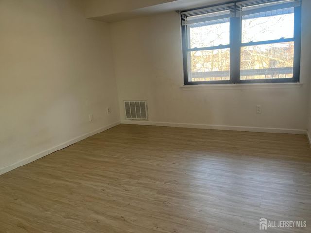 1947 Raspberry Court, Edison, NJ 08817