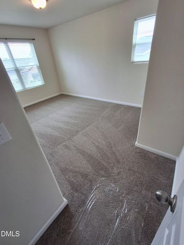 134 Pillow Lane, Burlington, NC 27217