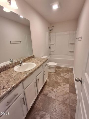 134 Pillow Lane, Burlington, NC 27217