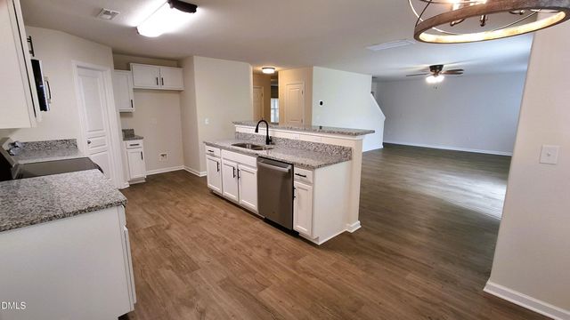 134 Pillow Lane, Burlington, NC 27217