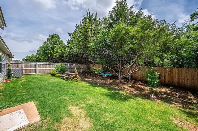 1332 Dustin Drive, Edmond, OK 73003