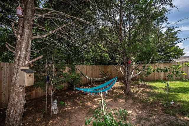 1332 Dustin Drive, Edmond, OK 73003