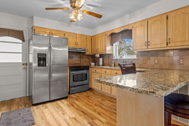 615 Larry Dr, Ringgold, GA 30736