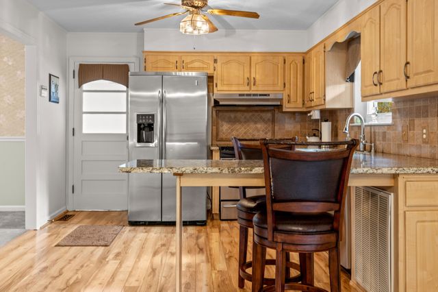 615 Larry Dr, Ringgold, GA 30736