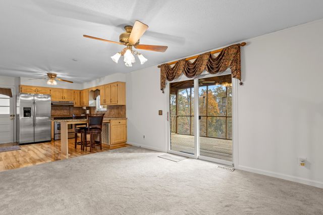 615 Larry Dr, Ringgold, GA 30736