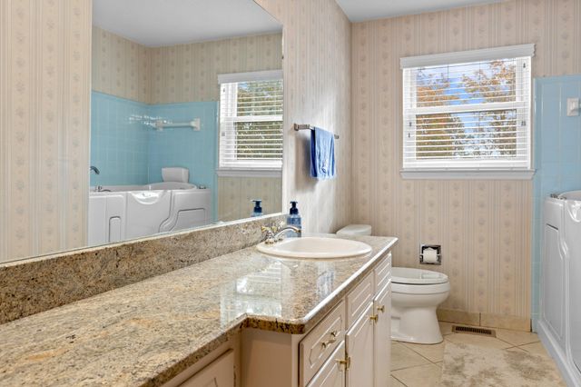 615 Larry Dr, Ringgold, GA 30736