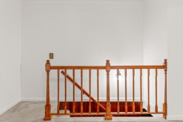 615 Larry Dr, Ringgold, GA 30736